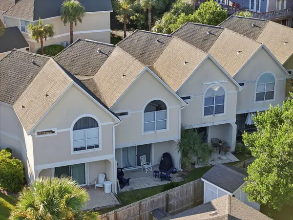235 Pelican Place #UNIT 20, Destin, FL 32541