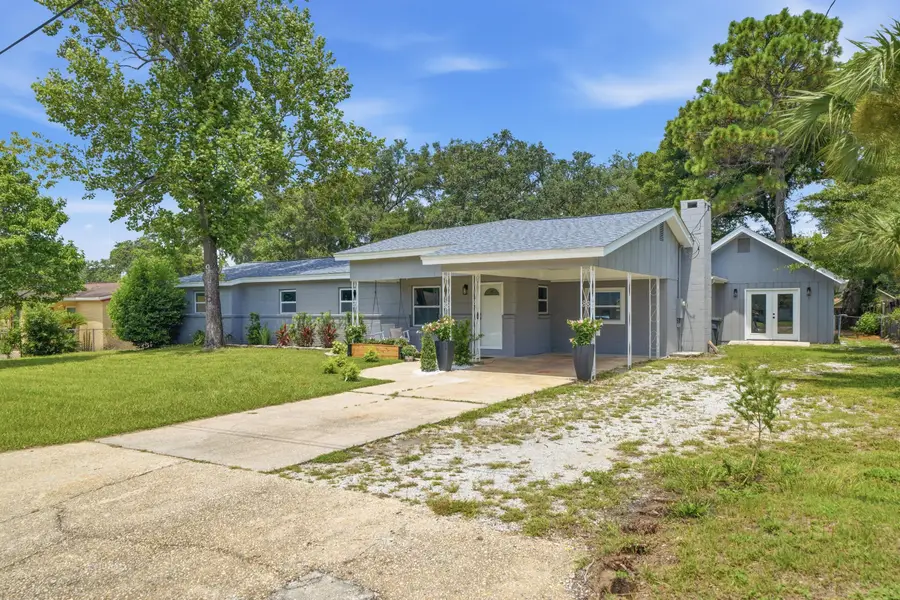 390 Davenport Avenue, Valparaiso, FL 32580 - #3