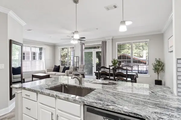 159 SE Brooks Street #207, Fort Walton Beach, FL 32548