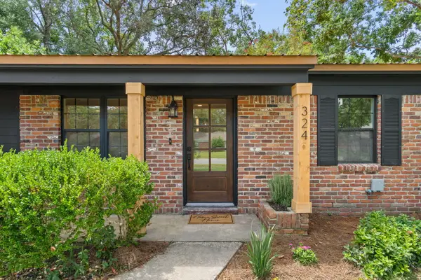 324 SW Harbor Place, Fort Walton Beach, FL 32548