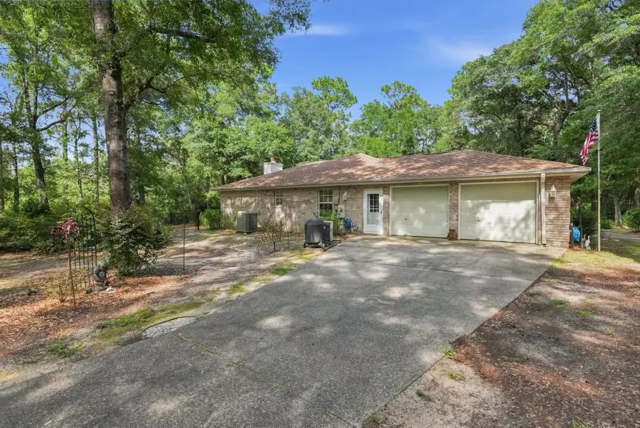 6932 Summit Place, Milton, FL 32570 - #3