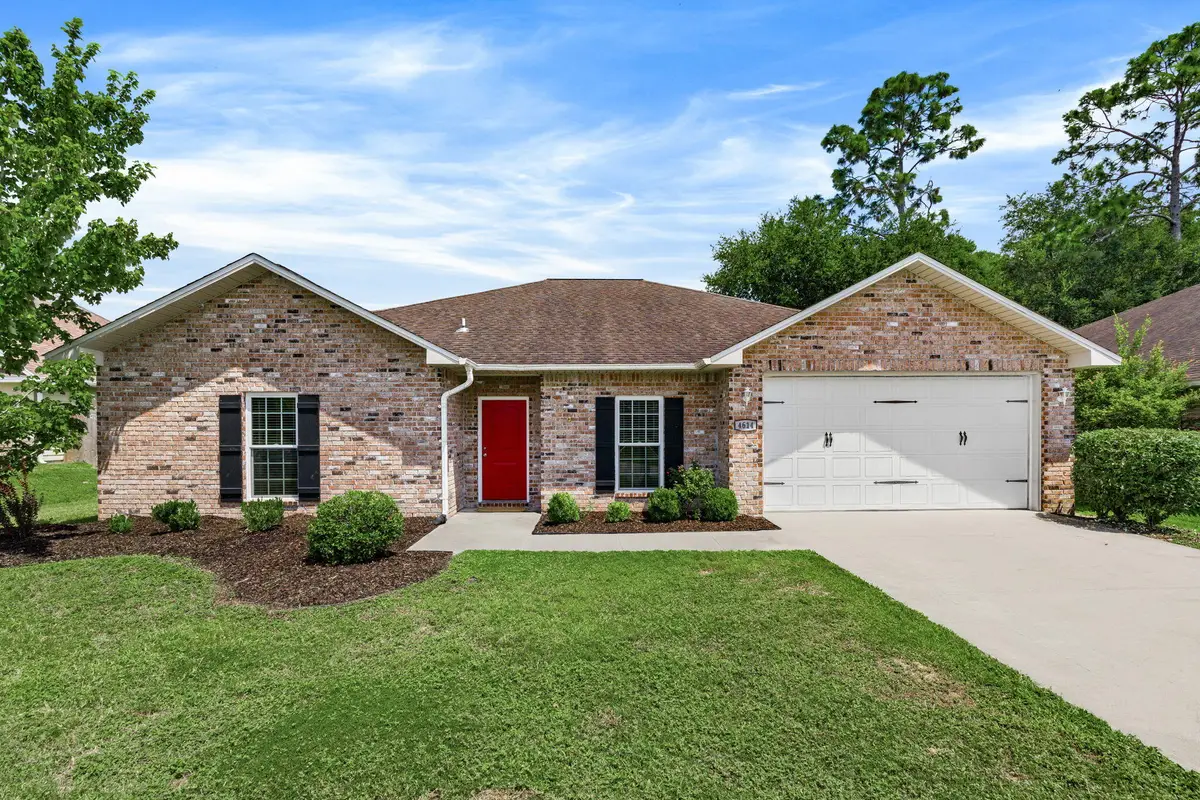 4614 Hermosa Road, Crestview, FL 32539 - #1