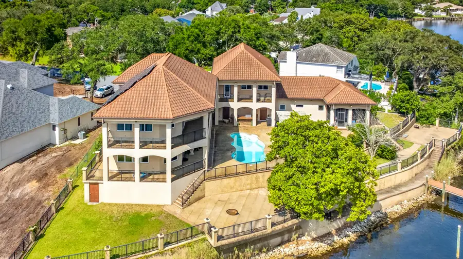 781 Boulevard Of The Champions, Shalimar, FL 32579 - #2