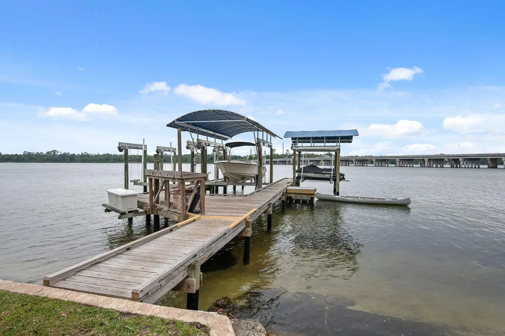 104 Bayou Drive, Niceville, FL 32578 - #1