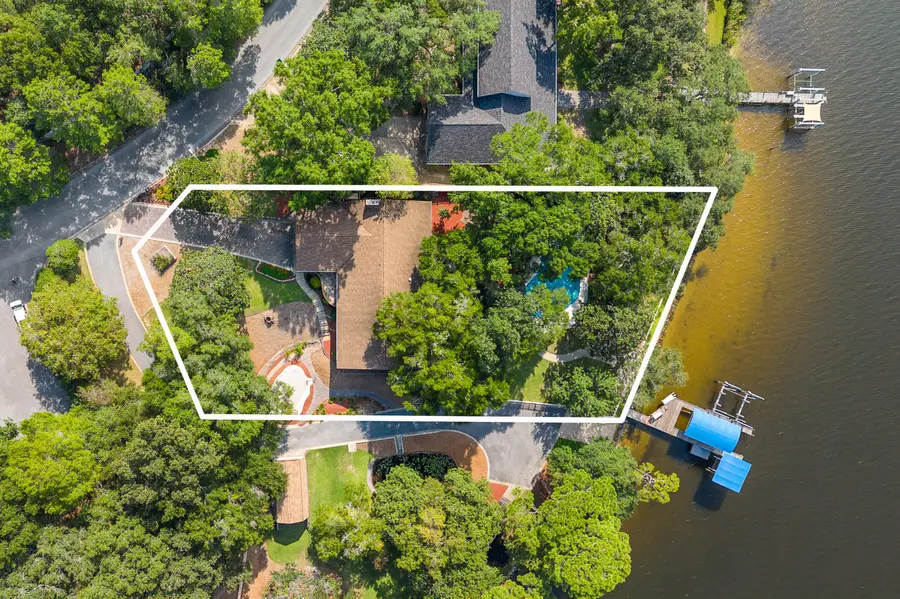 104 Bayou Drive, Niceville, FL 32578 - #2