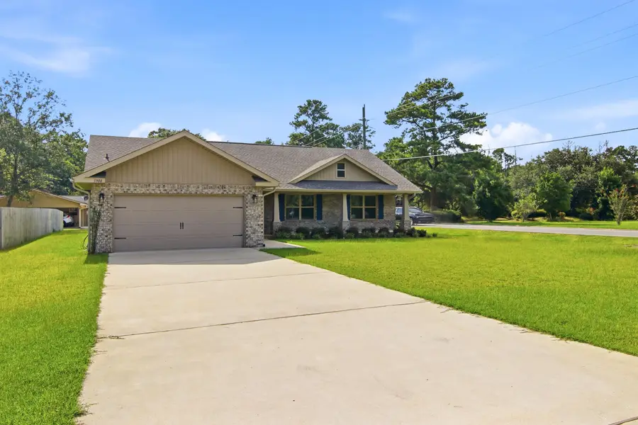 5908 Silvercrest Boulevard, Crestview, FL 32536 - #3