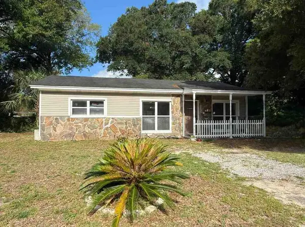 714 Mary Avenue, Fort Walton Beach, FL 32547