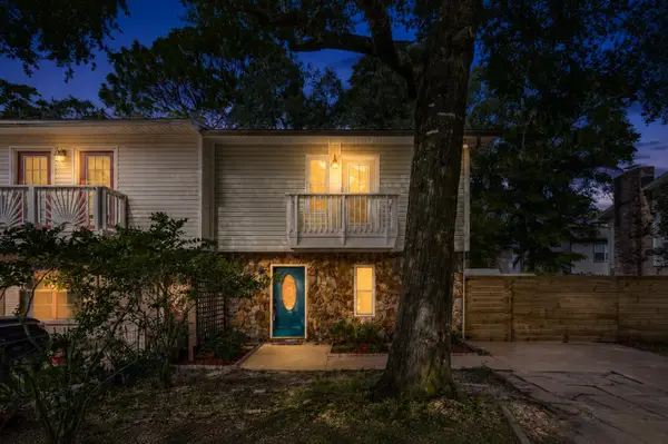 956 Mcfarlan Avenue, Fort Walton Beach, FL 32547