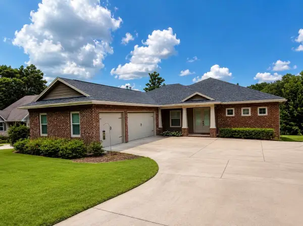 2433 Duncan Drive, Niceville, FL 32578