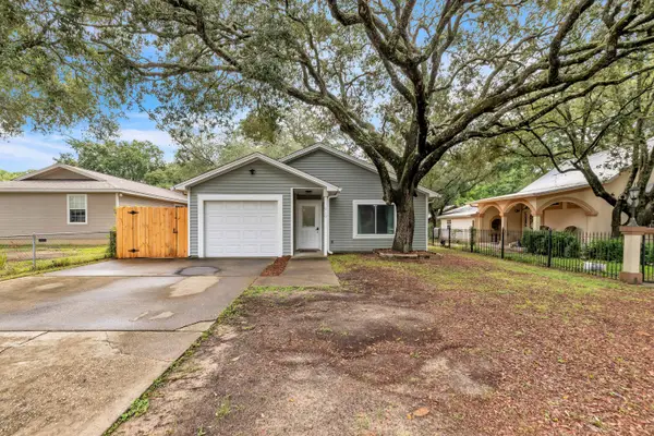910 Linden Avenue, Niceville, FL 32578