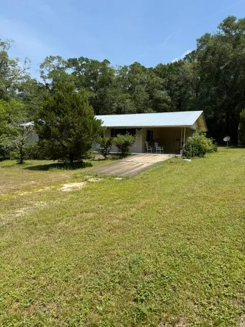108 Neeley Avenue, DeFuniak Springs, FL 32435