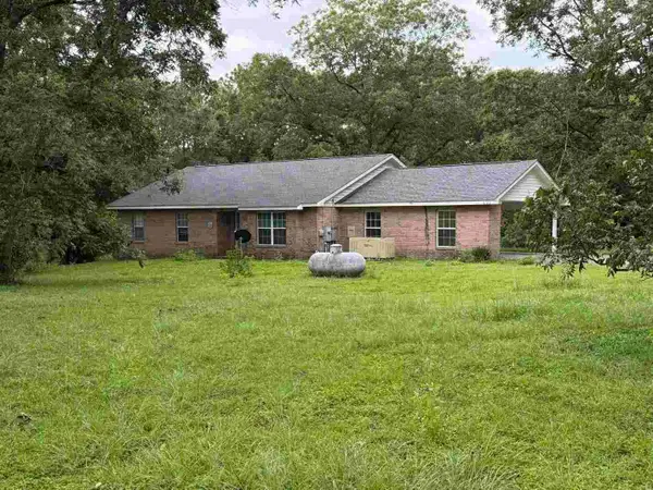 6100 Barnes Road, Crestview, FL 32536