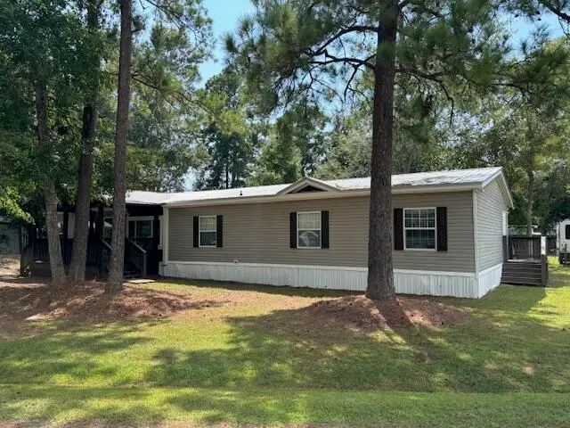 24 Palmetto Avenue, Freeport, FL 32439 - #3