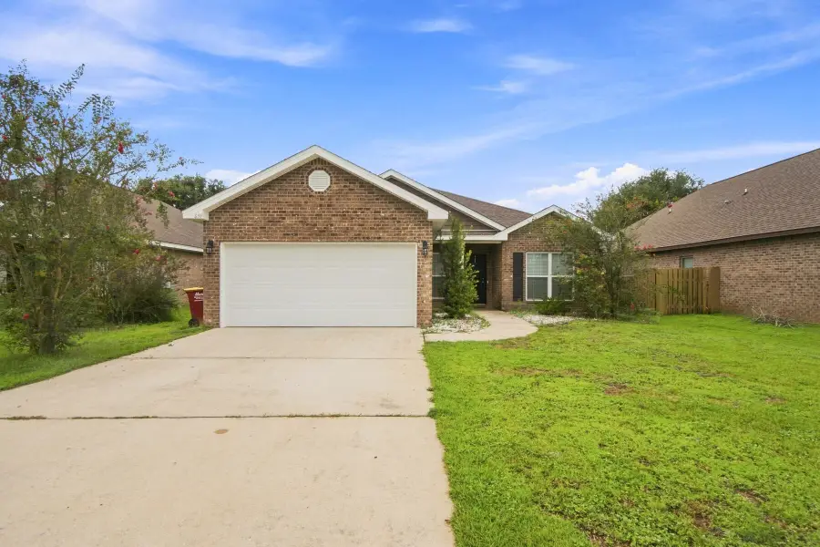 659 Teal Street, Crestview, FL 32539 - #3
