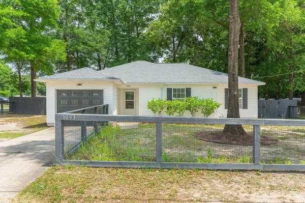 1093 Farmer Street, Crestview, FL 32539