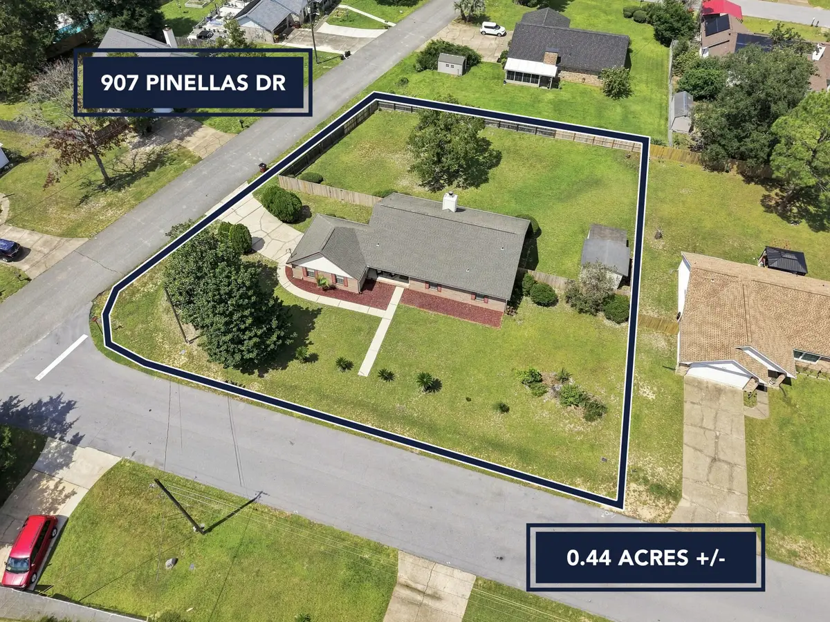 907 Pinellas Drive, Crestview, FL 32536 - #1