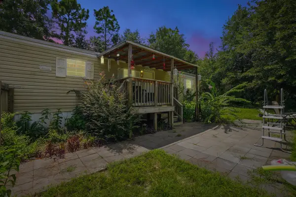 136 Wren Drive, DeFuniak Springs, FL 32433
