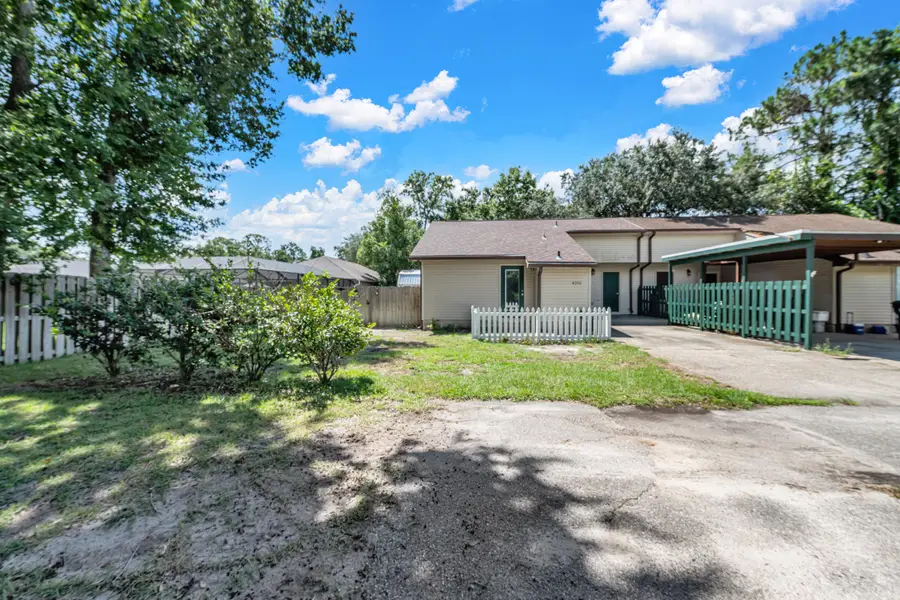 4256 Lovering Court, Niceville, FL 32578 - #3