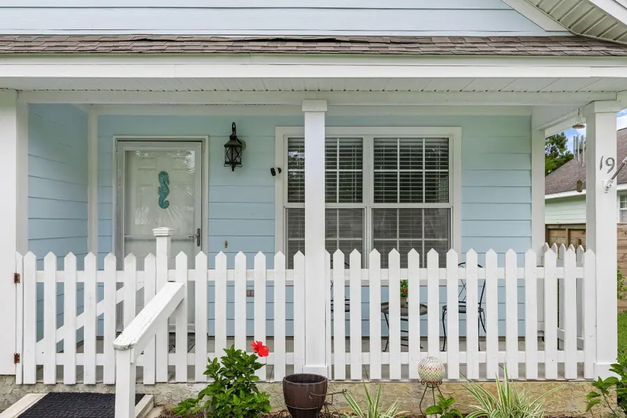 19 N 3rd Street, Santa Rosa Beach, FL 32459 - #2