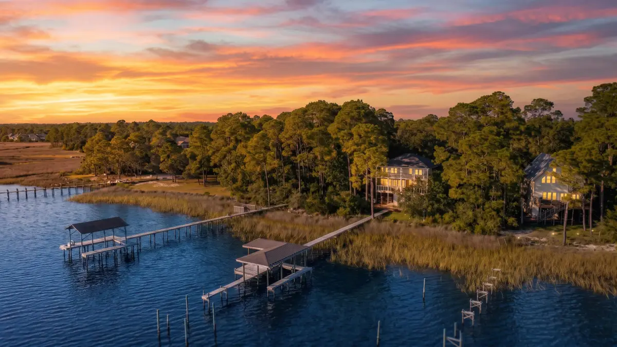 7109 Wells Avenue, Navarre, FL 32566 - #1