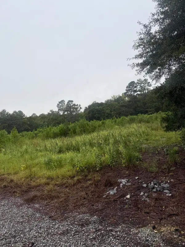 1950 Grady Baggett Road, Baker, FL 32531
