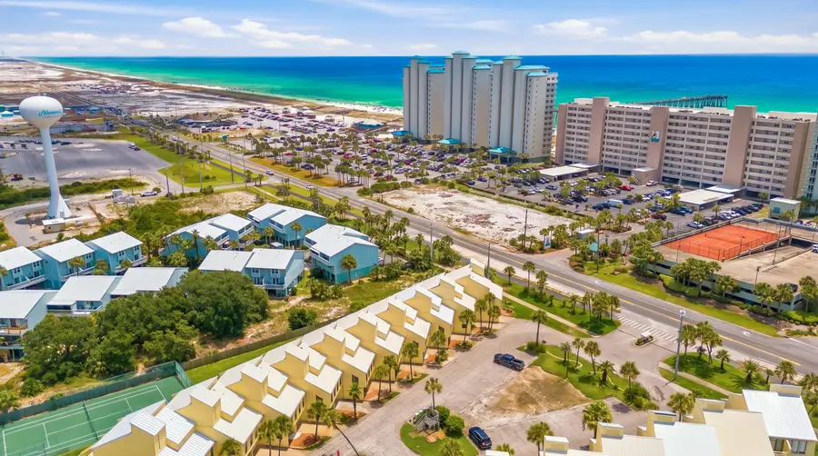 8520 Gulf Boulevard # UT-3, Navarre, FL 32566 - #2