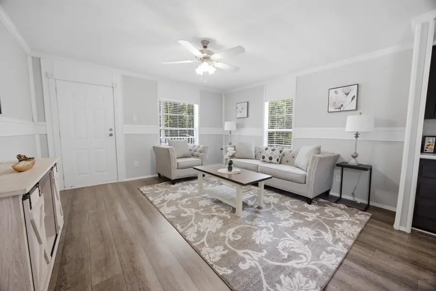 29 Canterbury Drive, Defuniak Springs, FL 32433 - #3