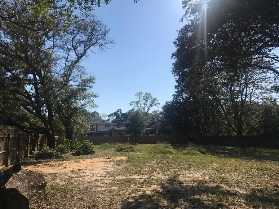 154 NW Beal Parkway, Fort Walton Beach, FL 32548 - #3