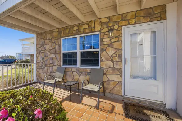 241 Ellis Road #UNIT 11, Miramar Beach, FL 32550