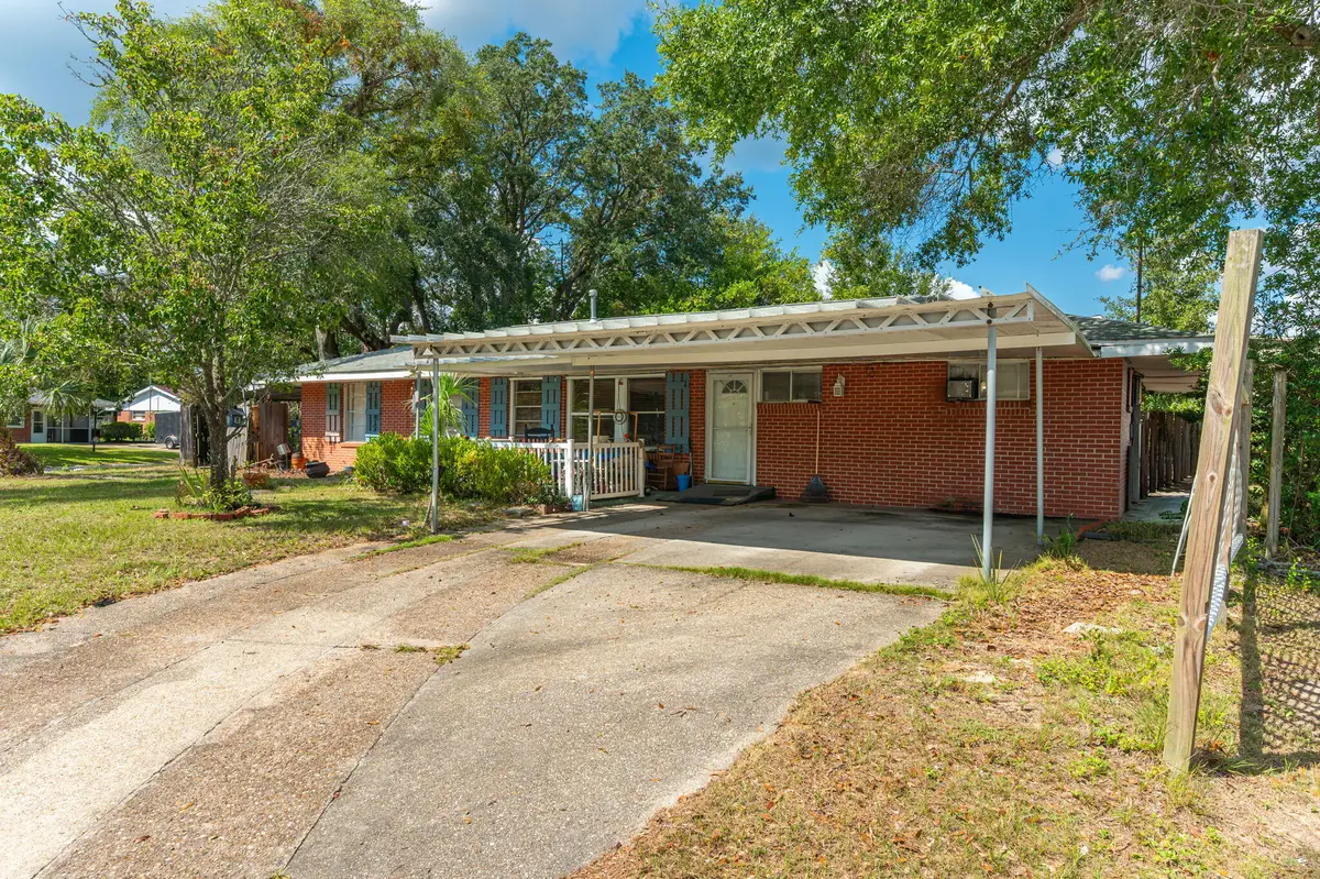 26 Eglin Street, Fort Walton Beach, FL 32547 - #1