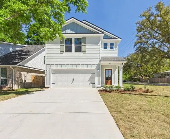 805 S Cedar Avenue, Niceville, FL 32578