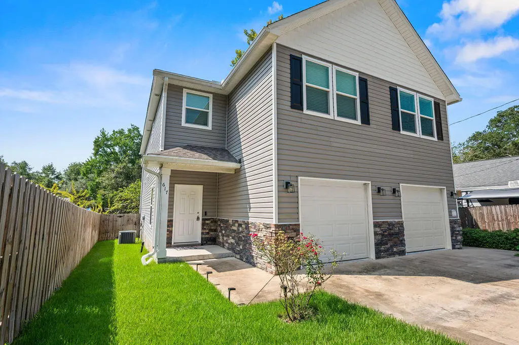 617 31st Street, Niceville, FL 32578 - #1