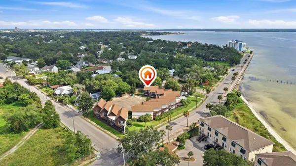 401 E Beach Drive #APT C4, Panama City, FL 32401
