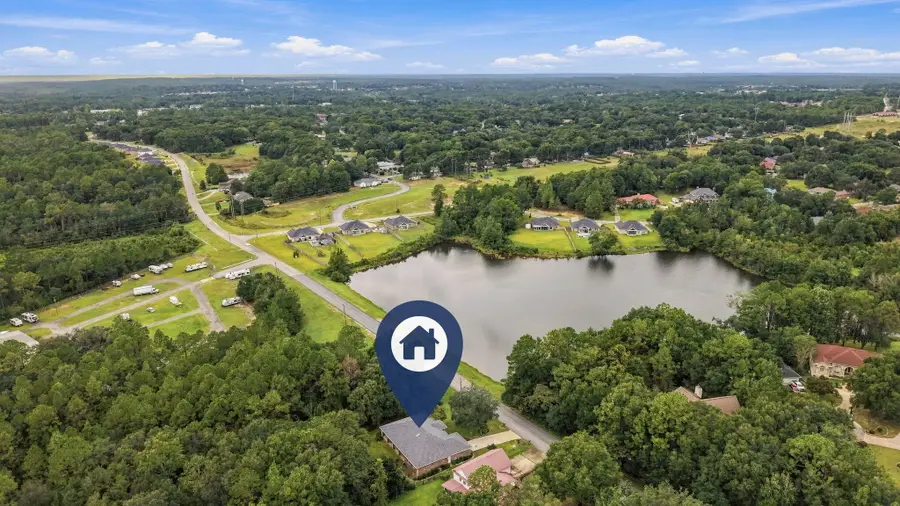 521 Shoal River Drive, Crestview, FL 32539 - #2