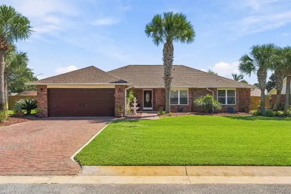 2088 Jessica Way, Navarre, FL 32566