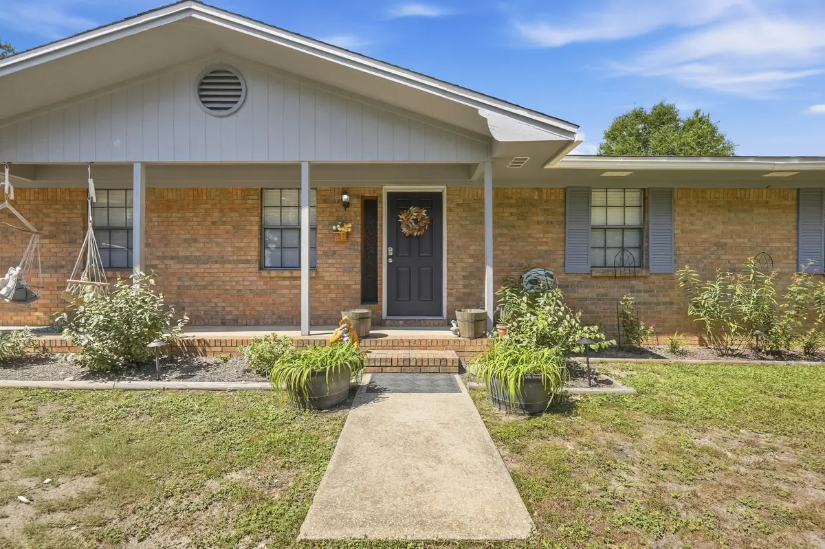 3945 Painter Branch Road, Crestview, FL 32539 - #1