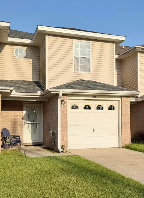 109 Glory Place #UNIT C, Fort Walton Beach, FL 32548