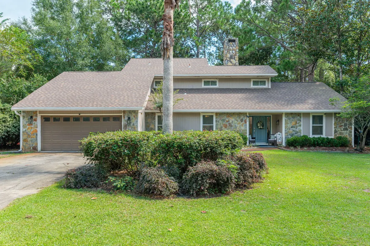 639 E Birkdale Circle, Niceville, FL 32578 - #1