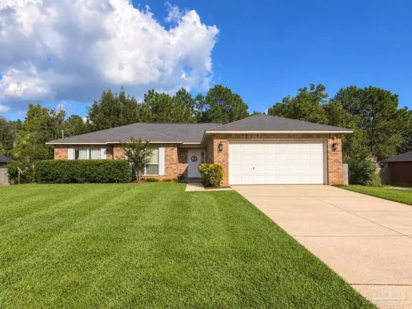 2056 Aurora Drive, Navarre, FL 32566