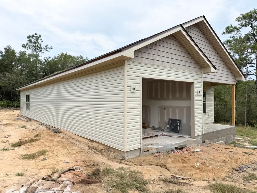 286 Larkspur East Avenue, Defuniak Springs, FL 32433 - #2