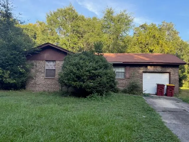 265 Martin Place, Crestview, FL 32539 - #1