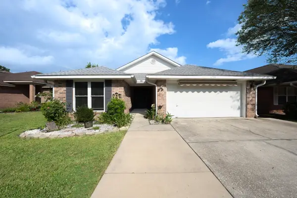 1739 Ivalea Circle, Navarre, FL 32566