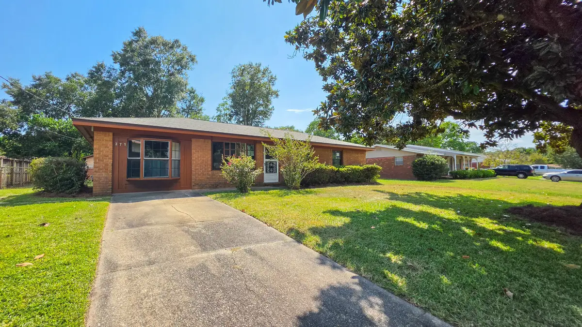 371 NW Oakland Circle, Fort Walton Beach, FL 32548 - #1