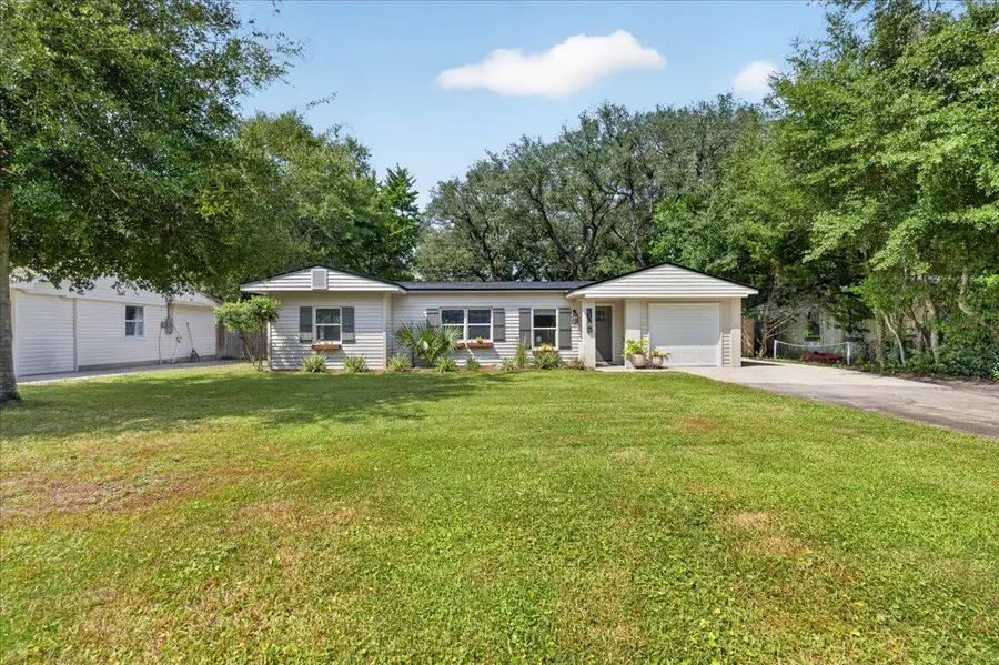 311 NE Gardner Drive, Fort Walton Beach, FL 32548 - #2