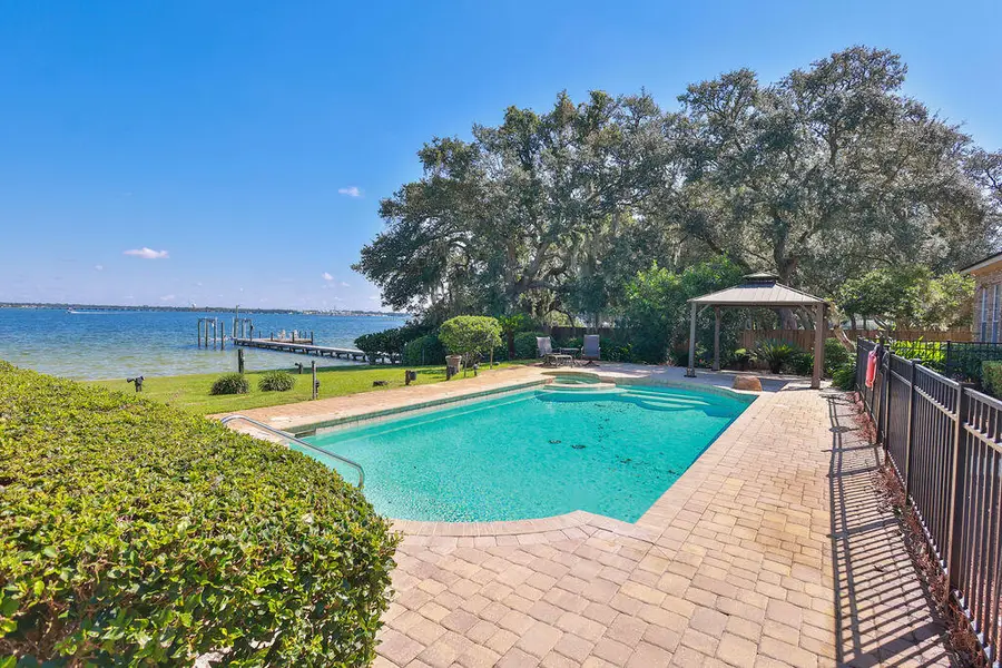 217 NE Yacht Club Drive, Fort Walton Beach, FL 32548 - #2