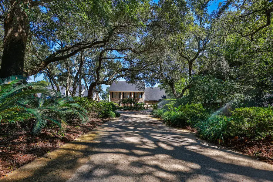 217 NE Yacht Club Drive, Fort Walton Beach, FL 32548 - #3
