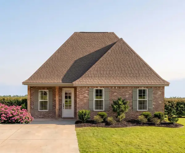 39 Grand Nature Way, Freeport, FL 32439
