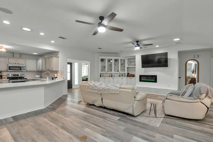 103 SE Walkedge Drive, Fort Walton Beach, FL 32548 - #2