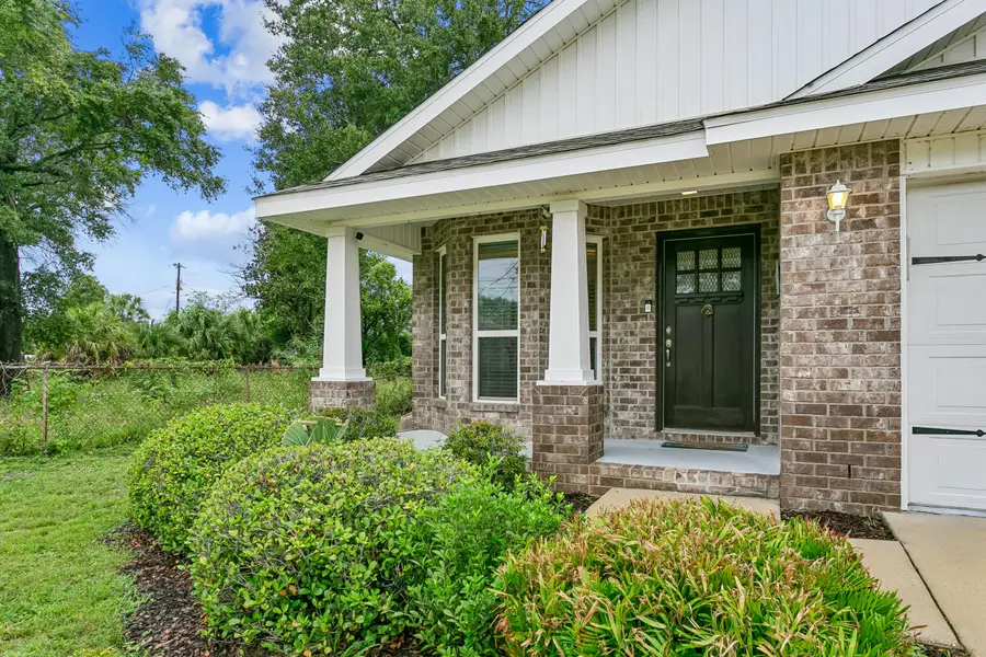814 W Gregory Street, Pensacola, FL 32502 - #3