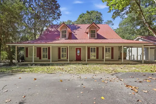 2272 Spring Lake Road, DeFuniak Springs, FL 32433
